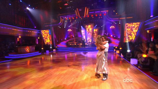 Rod Stewart performed on 'Dancing With the...