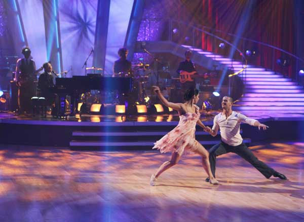 John Legend and The Roots performed on 'Dancing...