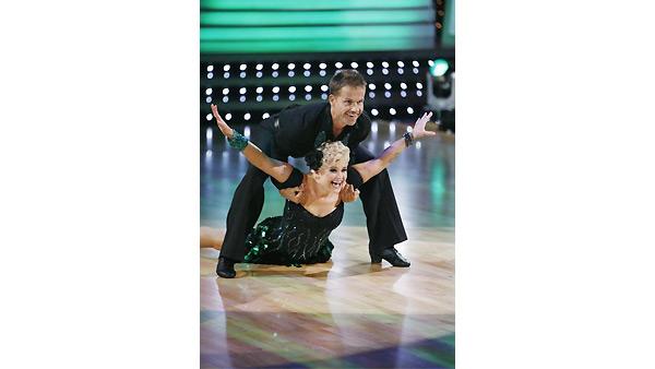 Female contestants on 'Dancing With the Stars,' Sept. 22, 2009