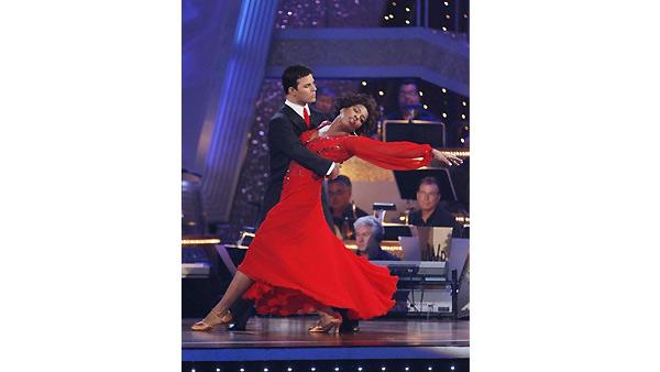 Female contestants on 'Dancing With the Stars,' Sept. 22, 2009