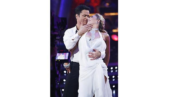 Donny Osmond, Kym Johnson on 'Dancing With the Stars', Oct. 5, 2009