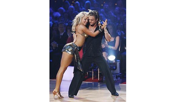 Louie Vito, Chelsie Hightower on 'Dancing With the Stars', Oct. 5, 2009