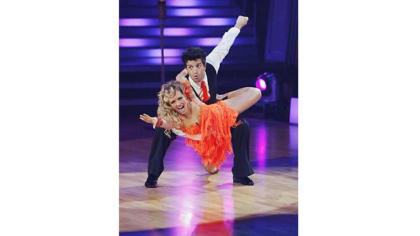 Melissa Joan Hart, Mark Ballas on 'Dancing With the Stars', Oct. 5, 2009