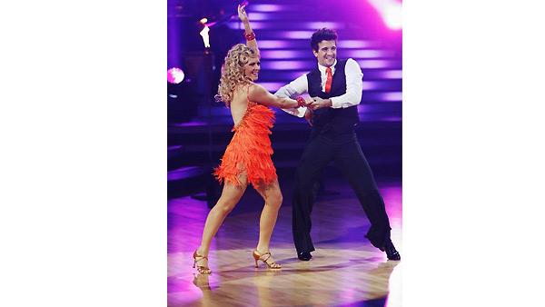 Melissa Joan Hart, Mark Ballas on 'Dancing With the Stars', Oct. 5, 2009