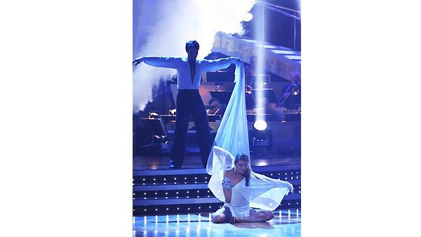 Natalie Coughlin, Alec Mazo on 'Dancing With the Stars', Oct. 5, 2009