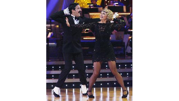 Melissa Joan Hart and Mark Ballas perform during 'Dancing With the Stars,' Oct. 12, 2009