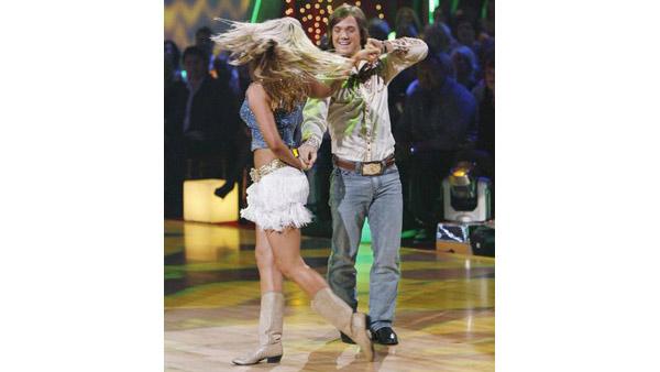 Louie Vito and Chelsie Hightower perform during 'Dancing With the Stars,' Oct. 12, 2009