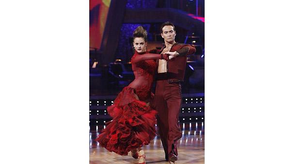 Mark Dacascos and Lacey Schwimmer perform on 'Dancing With the Stars', Monday, October 19, 2009.