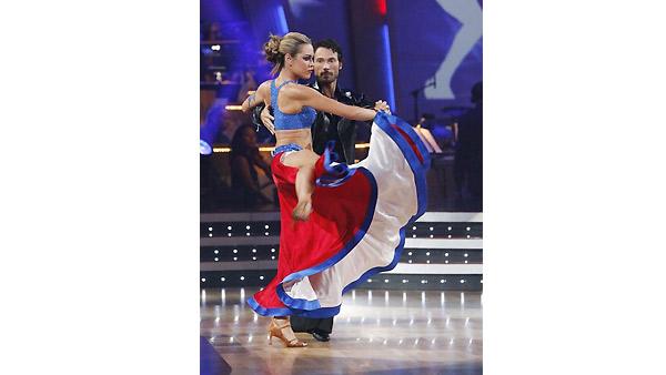 Natalie Coughlin and Alec Mazo perform on 'Dancing With the Stars', October 19, 2009