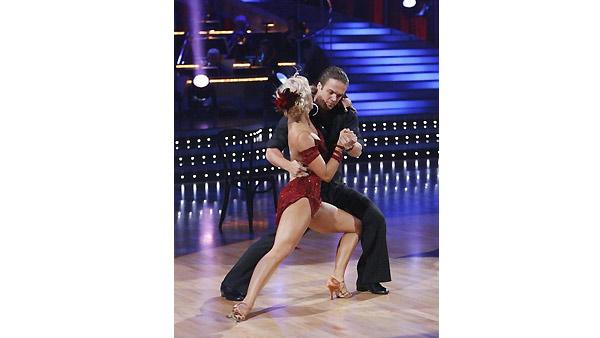 Louie Vito and Chelsie Hightower perform on 'Dancing With the Stars', October 19, 2009