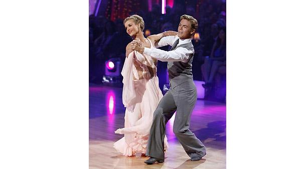 Joanna Krupa and Derek Hough perform during 'Dancing With the Stars,' October 26, 2009