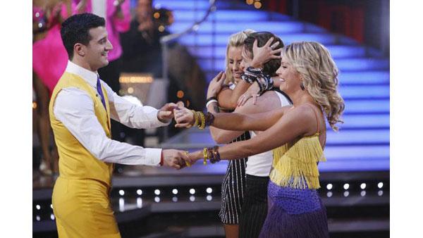 Last dance for two coupless eliminated on 'Dancing With the Stars,' Oct. 27, 2009