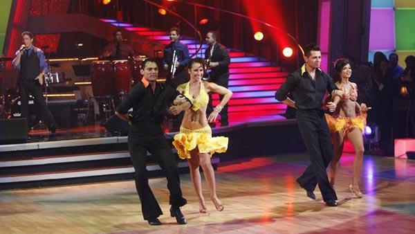 Tiempo Libre performs on 'Dancing With the Stars,' Oct. 27, 2009