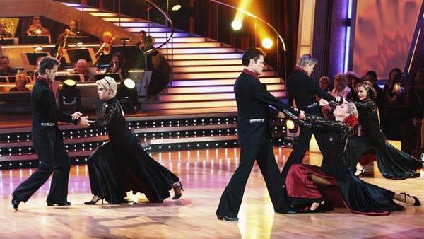 Joanna Krupa, Derek Hough, Kelly Osbourne, Louis Van Amstel, Donny Osmond and Kym Johnson perform their group Tango during 'Dancing With the Stars,' Monday, November 2, 2009