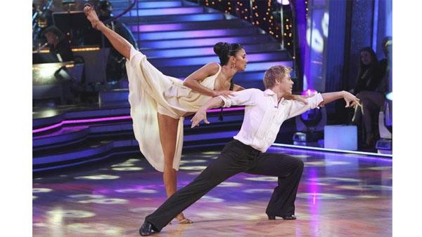 Nicole Scherzinger and Derek Hough perform on 'Dancing With the Stars,' Monday, April 12, 2010. The judges gave the couple 50 points out of 60.