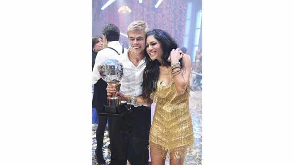 Nicole Scherzinger and Derek Hough were deemed the winners of 'Dancing With the Stars' season 10 on Tuesday, May 25.