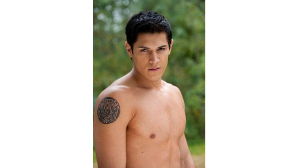 Paul (Alex Meraz)