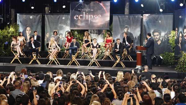 The cast of 'The Twilight Saga: Eclipse' and host Jimmy Kimmel at the primetime special 'Jimmy Kimmel Live's Twilight Saga: Total Eclipse of the Heart', set to air on Wednesday, June 23 at 10 p.m. ET on ABC.