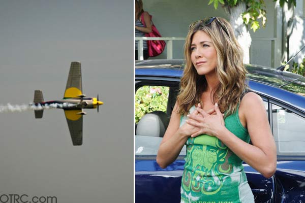Jennifer Aniston is scared of flying. (Pictured:...