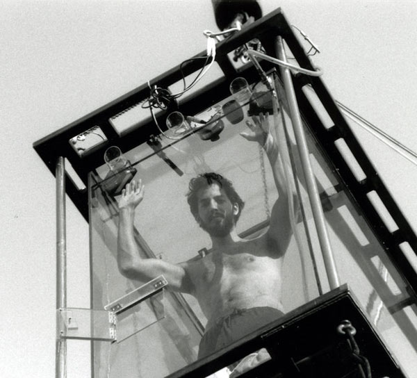 Illusionist, David Blaine and his French model...
