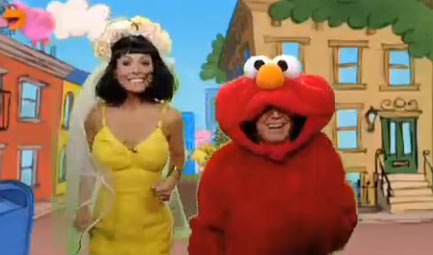 <div class="meta image-caption"><div class="origin-logo origin-image "><span></span></div><span class="caption-text">Regis Philbin and Kelly Ripa also dressed up as Katy Perry and Elmo, spoofing the pair&#39;s controversial &#39;Sesame Street&#39; segment, on &#39;Live with Regis and Kelly&#39; on Oct. 29, 2010 ahead of Halloween. (ABC)</span></div>