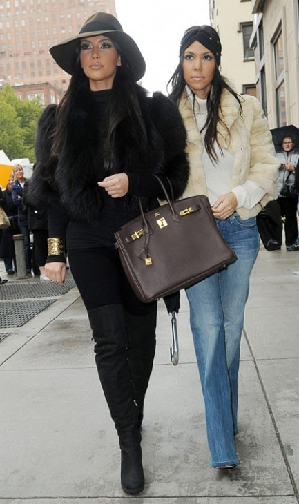 Sunday, Jan. 23, 2011: 'Kourtney and Kim Take...