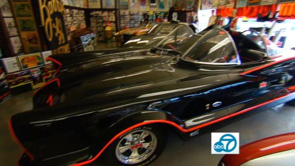 Eye on L.A.'s Tina Malave hung out with the King of 'Kustom' cars, George Barris, and got to check out his world famous creations, including the Munsters TV car, KITT from Knight Ryder and the holy grail of cars... the original Batmobile!