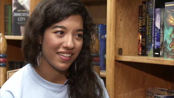 Cool Kid Jessica Palacios not only loves books, she wants to share the joy of reading with others.