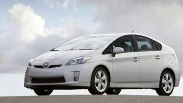 Toyota plans to recall about 300,000 Prius hybrids worldwide and will notify the U.S. and Japanese governments Tuesday.