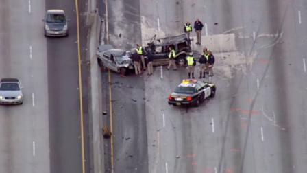 A multiple-vehicle crash on the westbound 10 Freeway in Mid-City killed one motorist and injured four others on Monday, Nov. 29, 2010.