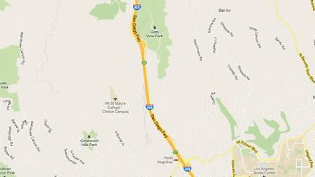 This Google map shows a portion of the 405 Freeway through the Sepulveda Pass.