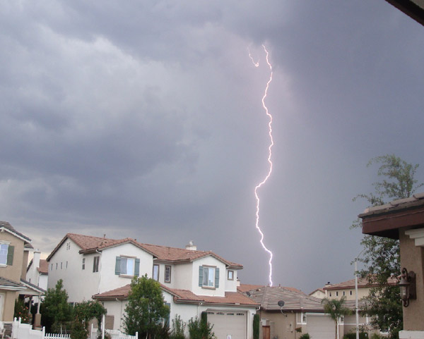 From ABC7 viewer Erica Neff, lightning in French...