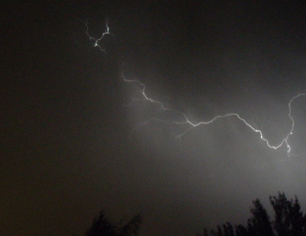 ABC7 viewer Tim Baker sent in this photo of...