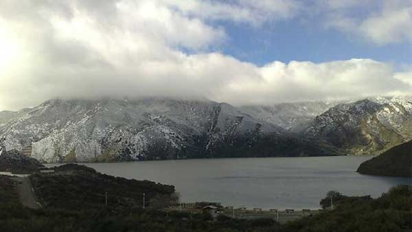 ABC7 news photographer Sean Patrick Lewis sent in this photo of snow near Pyramid Lake, Calif. on Sunday Feb. 20, 2011.