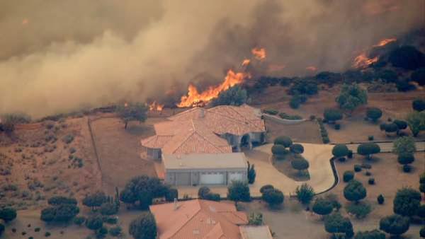 A fast-moving brush fire erupted in the Cajon Pass, south of Hesperia, on Friday, Sept. 2, 2011.