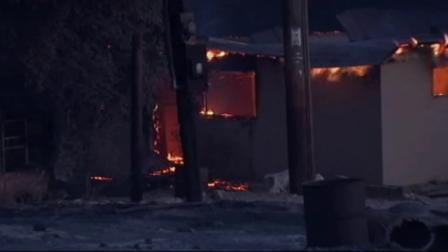 San Diego County wildfire destroys 20 homes, threatens many more ...
