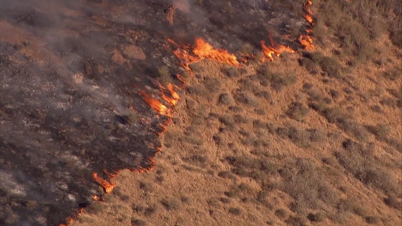 Springs Fire burning in Camarillo at 95 percent containment