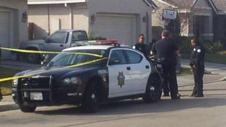 Police investigate a home invasion robbery at South Peach and East Kaviland in Southeast Fresno.