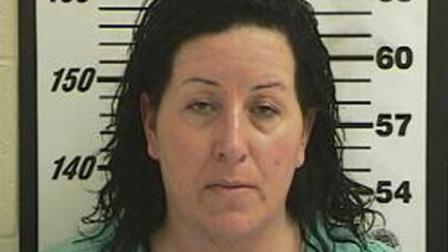 Angela Winters Hardman, accused of swallowing a diamond ring to pawn it. Courtesy Davis County Jail.