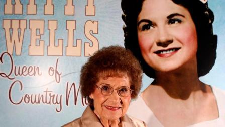 Kitty Wells