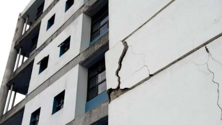 A wall at the University of Costa Ricas school of electrical engineering is damaged after an earthquake in San Jose, Costa Rica, Wednesday, Sept. 5, 2012.