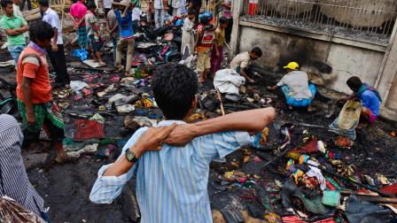 At least 15 people died in clashes in Bangladesh Monday between police and Islamic hardliners demanding that Bangladesh implement an anti-blasphemy law, police said.