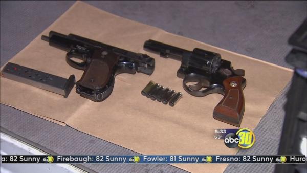 Two Central High School students robbed at gunpoint