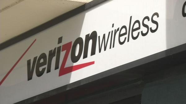 7 On Your Side: Do you pay for a stolen cellphone?