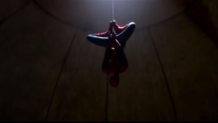 ABC7s arts and entertainment reporter Don Sanchez reviews The Amazing Spider-Man.