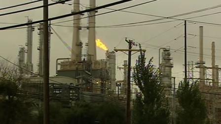 Excess flaring at the ConocoPhillips refinery in Rodeo has prompted a health warning for residents in Crockett and Rodeo.