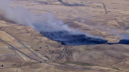 Firefighters are battling a brush fire that has burned 500 acres in Alameda County near Interstate 580.