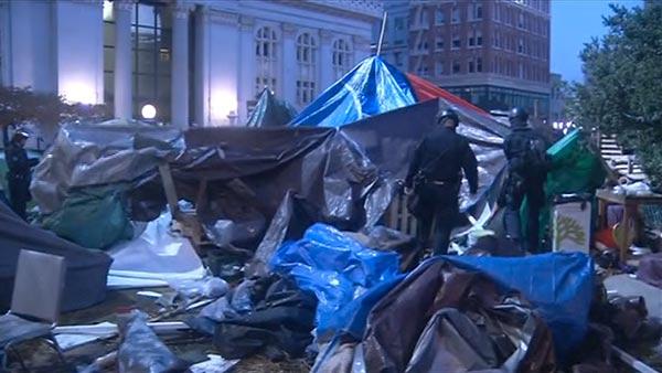 Occupy Oakland tents
