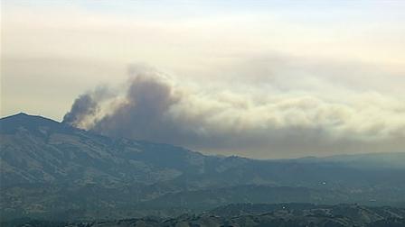 Smoke from Mt. Diablo wildifires