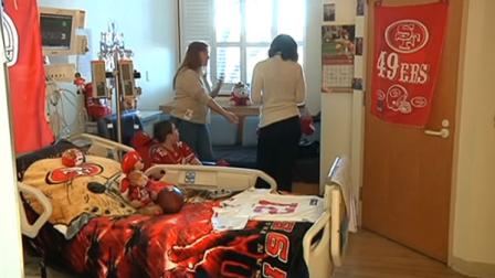 Jacob Murphy decorated his hospital room to show his love for the San Francisco 49ers.